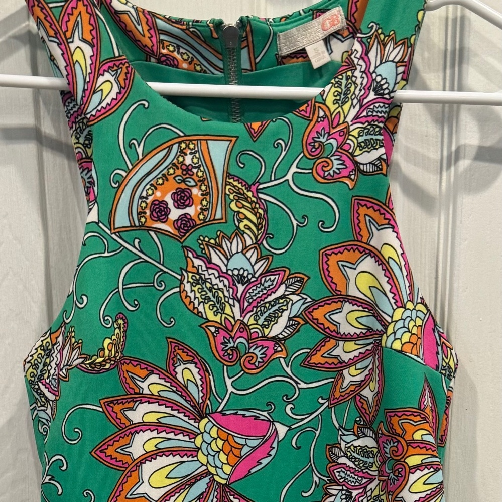 CB Dress size small green floral sleeveless cutout waist casual